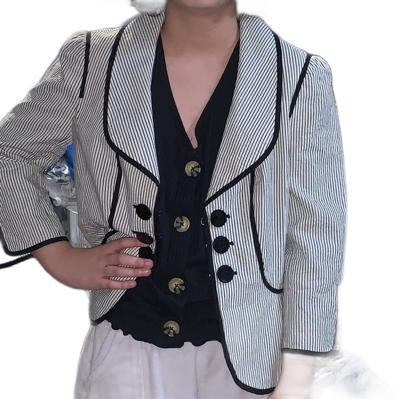 Classiques  Entier Pin Striped Contrast Blazer - Picture 1 of 7